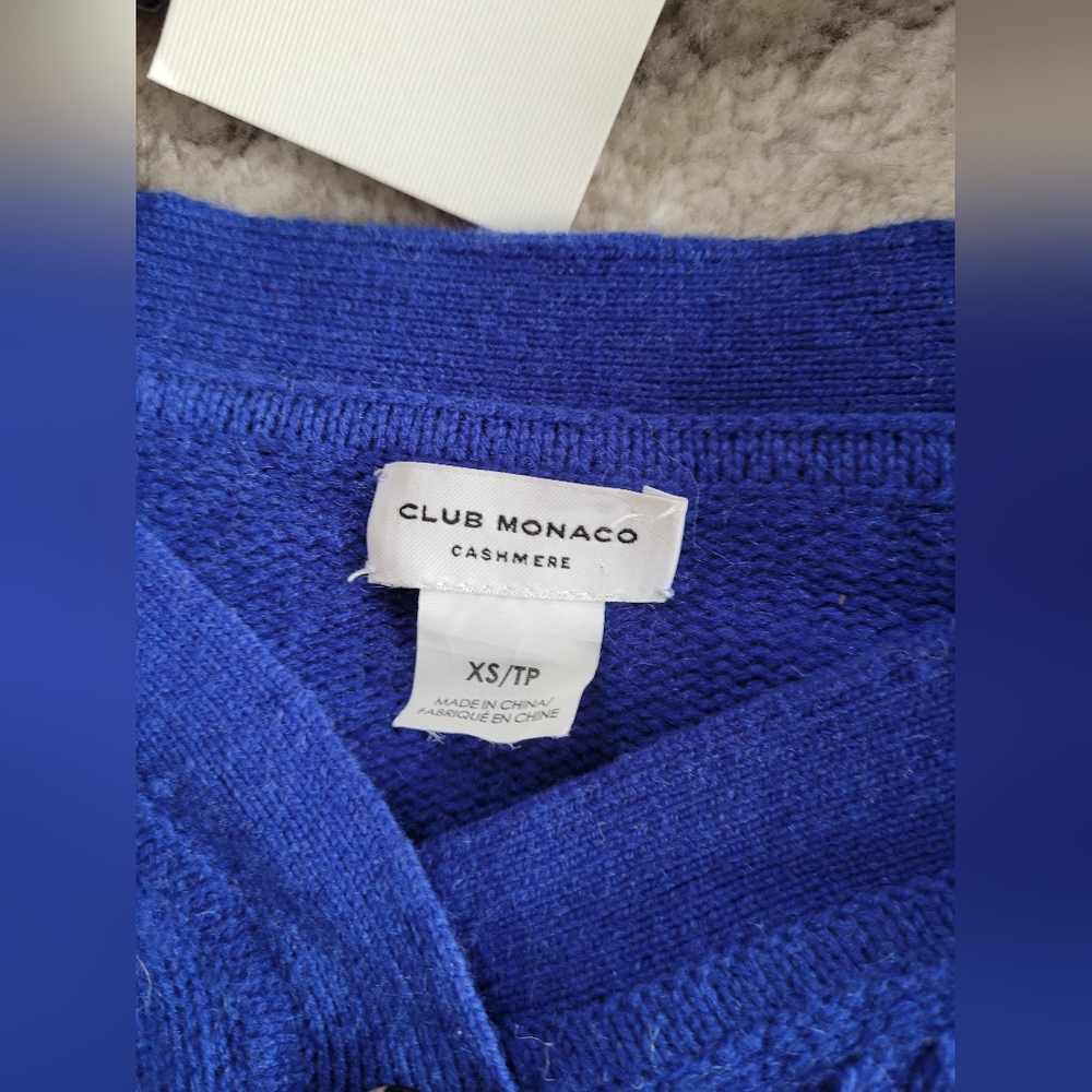 Fall/winter clothing bundle - Picture 9 of 9